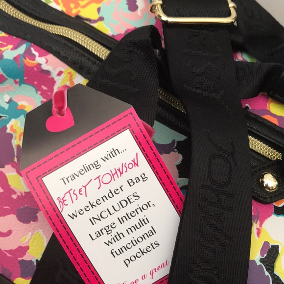 🆕 Betsey Johnson Weekender w Crossbody Strap - Picture 4 of 8